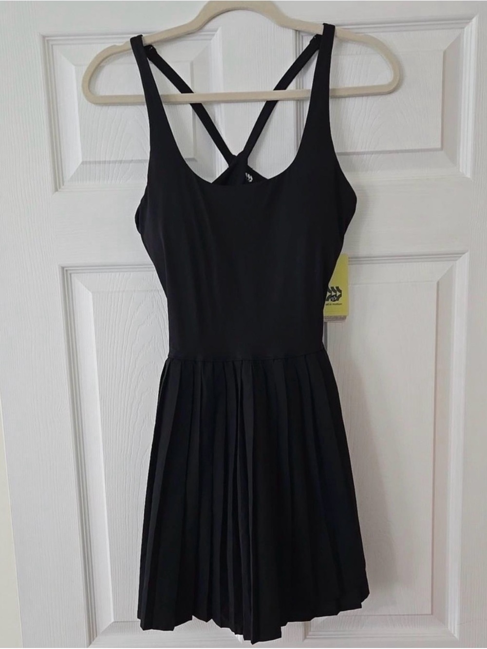 all in motion Black Square-Neck Pleated Midi Dress - Picture 2 of 3